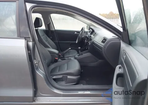 2012 Volkswagen Jetta 2.5L Se from USA, damaged, VIN 3VWBX7AJ0CM473285